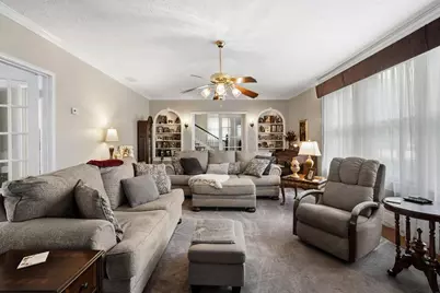 304 E 9th Street, Bonham, TX 75418 - Photo 5