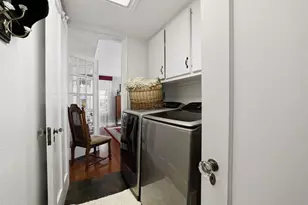 304 E 9th St, Bonham, TX 75418 - Photo 9