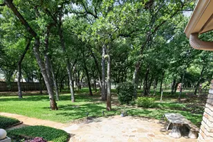 1607 N Main St, Euless, TX 76039 - Photo 17
