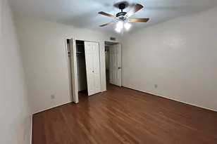 1806 Clear Creek Ln, Carrollton, TX 75007 - Photo 15