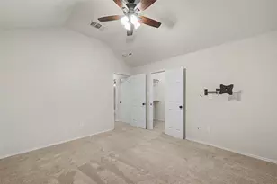 1004 Cedar Ridge Ln, Burleson, TX 76028 - Photo 29