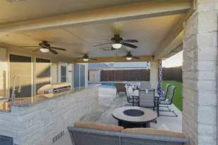 1004 Cedar Ridge Ln, Burleson, TX 76028 - Photo 3