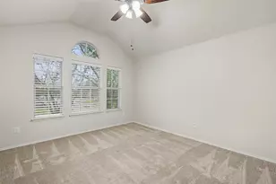 1004 Cedar Ridge Ln, Burleson, TX 76028 - Photo 27