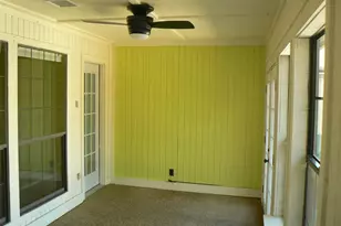 1609 Woodhill Ln, Bedford, TX 76021 - Photo 5