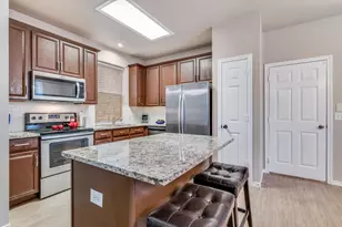 7389 Danbridge Ln, Frisco, TX 75035 - Photo 9