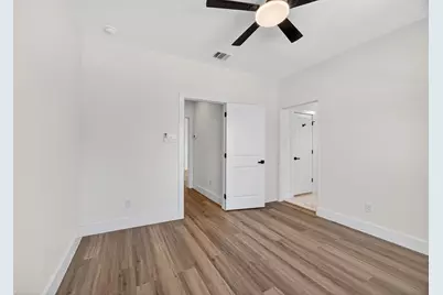 2701 S Jones Street, Fort Worth, TX 76104 - Photo 33