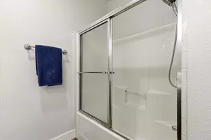 313 Lake Front Dr, Mabank, TX 75156 - Photo 25