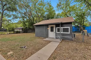 3313 Katrine St, Haltom City, TX 76117 - Photo 27