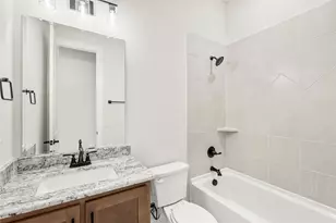 2309 Legacy Oaks Ln, Bedford, TX 76021 - Photo 7