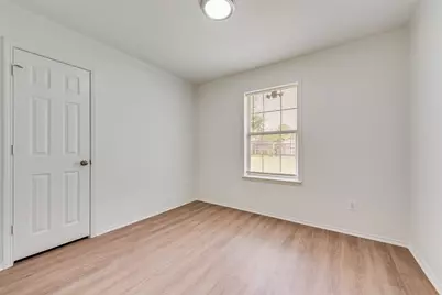 5519 Dove Drive, Dallas, TX 75236 - Photo 9