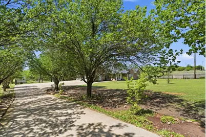 405 Zion Hill Road, Weatherford, TX 76088 - Photo 5