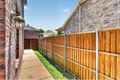 11945 Henderson Drive, Frisco, TX 75035 - Photo 33