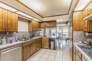 3309 Timber View Cir, Bedford, TX 76021 - Photo 11