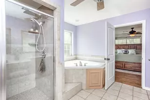 116 Ashlyn Ct, Whitesboro, TX 76273 - Photo 7