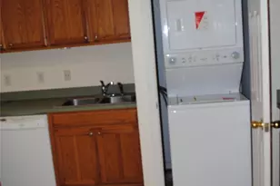 255 N Dallas Ave, Lancaster, TX 75146 - Photo 7