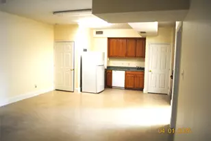 255 N Dallas Ave, Lancaster, TX 75146 - Photo 3