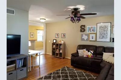 10454 Lanshire Drive, Dallas, TX 75238 - Photo 11