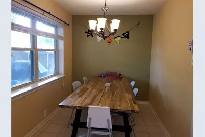 10454 Lanshire Drive, Dallas, TX 75238 - Photo 9