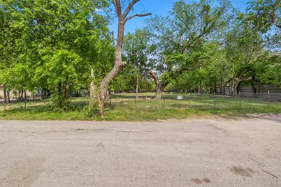 2820 Namur Street, Dallas, TX 75227 - Photo 1