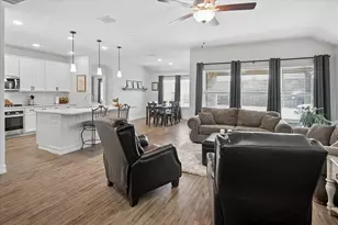 1324 Millican Ln, Aubrey, TX 76227 - Photo 3