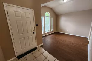 4821 Eagle Trace Dr, Fort Worth, TX 76244 - Photo 3