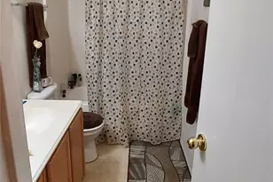 210 Cliff Height Cir, Dallas, TX 75241 - Photo 15