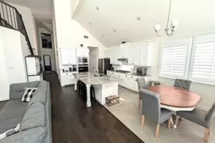 358 Gleneagles Dr, Garland, TX 75040 - Photo 3