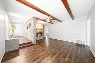 325 Fairway Rd, Woodway, TX 76712 - Photo 11