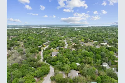 325 Fairway Road, Woodway, TX 76712 - Photo 33