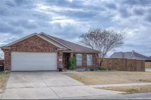 301 Long Prairie Dr, Forney, TX 75126 - Photo 1