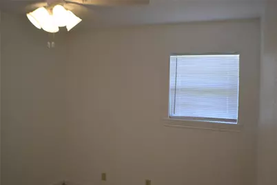 704 N Frisco Road, Sherman, TX 75090 - Photo 7