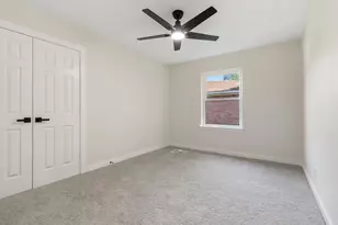 729 Finland St, Grand Prairie, TX 75050 - Photo 21