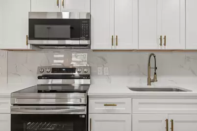 729 Finland Street, Grand Prairie, TX 75050 - Photo 9