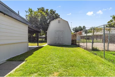 729 Finland Street, Grand Prairie, TX 75050 - Photo 27