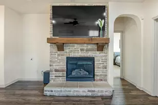 9257 Water Oak Dr, Arlington, TX 76002 - Photo 17