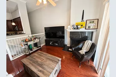 2201 Wolf Street #2206, Dallas, TX 75201 - Photo 3