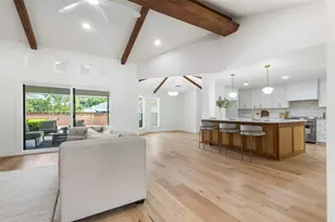 16106 Salado Dr, Dallas, TX 75248 - Photo 7