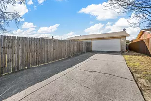 5117 Shannon Dr, The Colony, TX 75056 - Photo 17