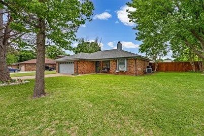 1202 Spanish Flower Drive, Granbury, TX 76048 - Photo 3