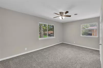 12 Somerset Terrace, Bedford, TX 76022 - Photo 19