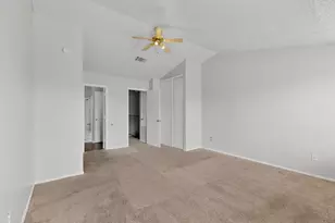 9467 Olde Towne Row, Dallas, TX 75227 - Photo 17