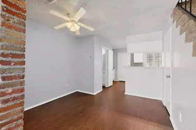 9467 Olde Towne Row, Dallas, TX 75227 - Photo 5