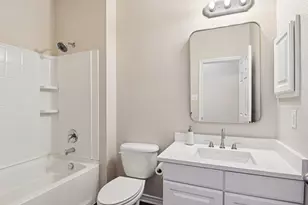 712 Marina Vista Dr, Lewisville, TX 75056 - Photo 11