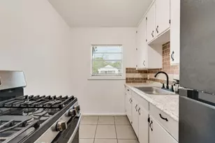 1836 Carver Ave, Fort Worth, TX 76102 - Photo 9