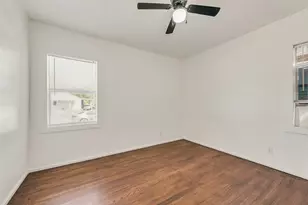 1836 Carver Ave, Fort Worth, TX 76102 - Photo 11