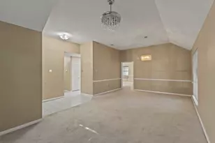 853 Woodridge Cir, DeSoto, TX 75115 - Photo 3