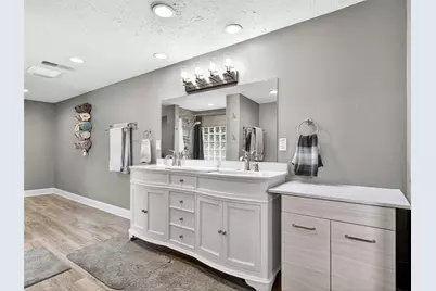 1821 Woodlawn Avenue, Corsicana, TX 75110 - Photo 17