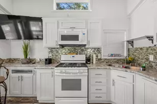 905 Co Rd 4914, Ben Wheeler, TX 75754 - Photo 27