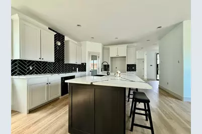 216 SW 13th Street, Mineral Wells, TX 76067 - Photo 13