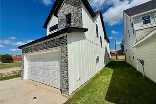 216 SW 13th St, Mineral Wells, TX 76067 - Photo 3